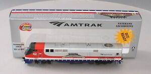 Athearn 99479 HO Scale GE P42 DC Amtrak Salutes Our Veterans 42 (713 of 800) - NOS