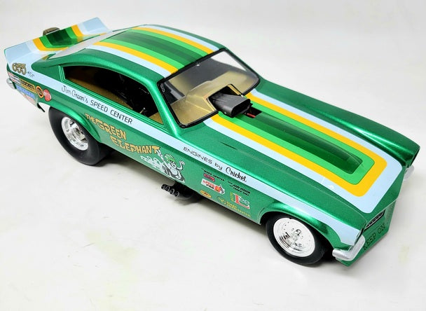 Atlantis Models 1494 1/16 Green Elephant Vega Model Car Kit