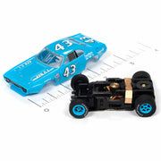 Auto World 355 HO Scale Stock Car Ledgends 1971 Plymouth Road Runner 43 Richard Petty