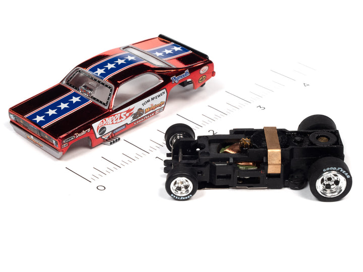 Auto World 369 HO Scale Stock Car Legends 1970 Plymouth Duster "Tom The Mongoose McEwen" Slot Car
