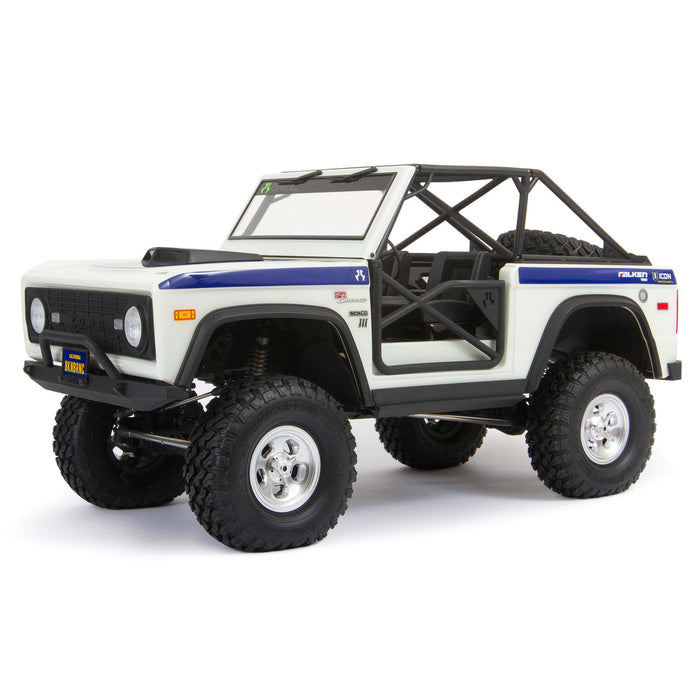 Axial AXI03014T2 1/10 RTR SCX10III Early Ford Bronco - White