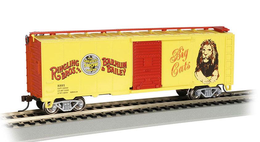 Bachmann 16612 HO Scale Boxcar with Lion Ringling Bros Barnum & Bailey Circus