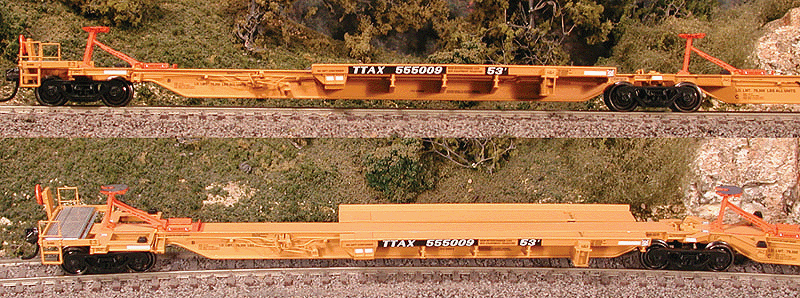 Bowser 40798 HO Scale 3-Unit Trinity Spine Car Set TTAX 355106 - USED