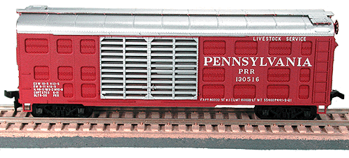 Bowser 55452 HO Scale K11 40' Stock Car Pennsylvania "Silver Roof" PRR #'s Vary Kit NOS