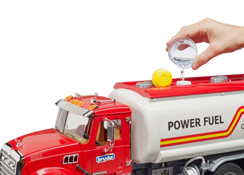 mack granite tanker truck model