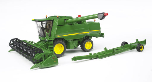 Bruder 09804 John Deere T670i Combine Harvester