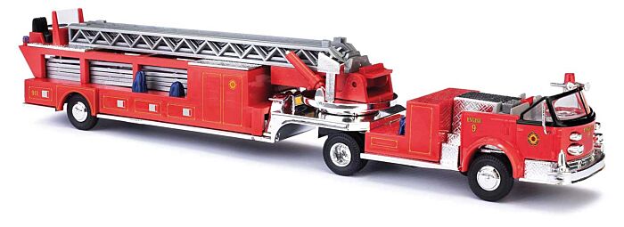 BUSCH ブッシュ 1/87スケール（HO） SMART Feuerwehr Busch 46031 HO Scale (1:87) 1968 LaFrance Open Top Ladder Fire