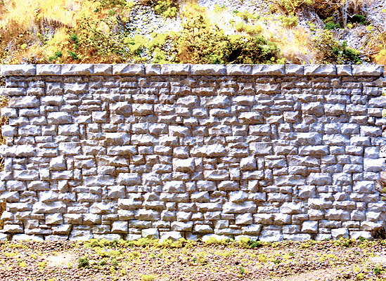 Chooch 8302 Medium Random Stone Retaining Wall 7" x 3 3/8"
