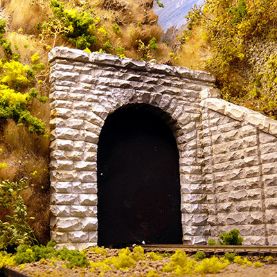 Chooch 8340 HO Scale Single Cut Stone Tunnel Portal