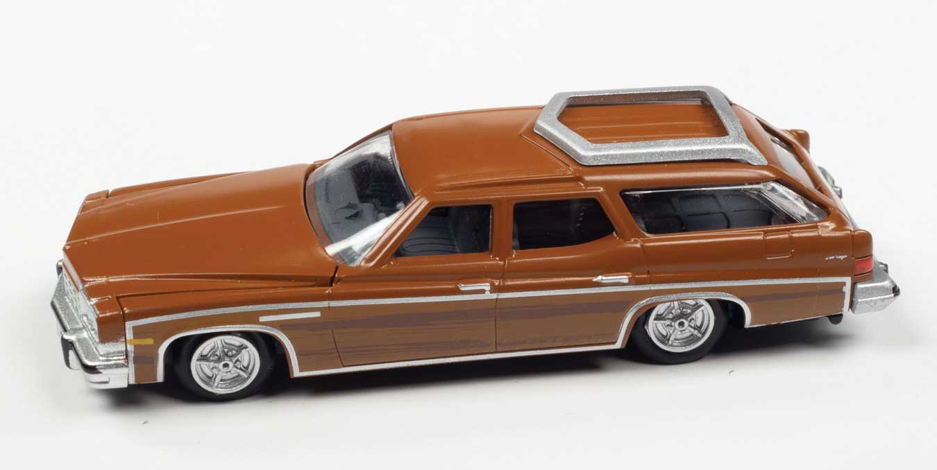 Classic Metal Works 30625 HO Scale 1975 Buick Estate Wagon - Bittersweet