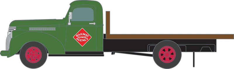 Classic Metal Works 40018 HO Scale (1:87) 1940's Chevy Flatbed Truck with Crates REA