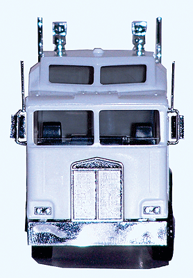 Herpa 15258 HO Scale Kenworth K100 1 Bar Grille Cab Over Tractor White
