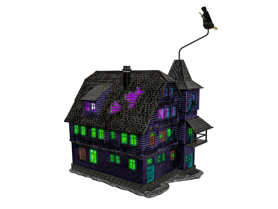 Lionel 1929170 O Gauge Halloween Haunted House (Plug-Expand-Play)