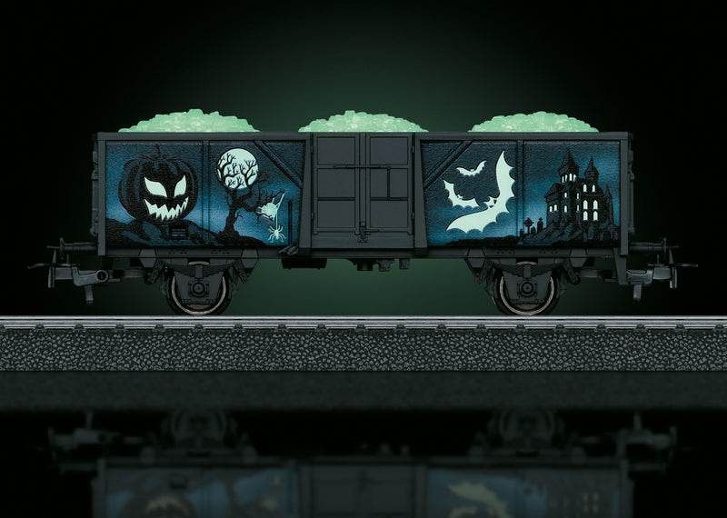 Märklin Start Up 44232 HO Scale Glow in the Dark Halloween Freight Car