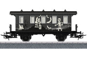 Märklin Start Up 48620 HO Scale Glow in the Dark Halloween Passenger Car