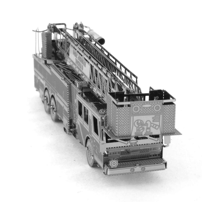 Metal Earth MMS115 Fire Engine Metal Model Kit