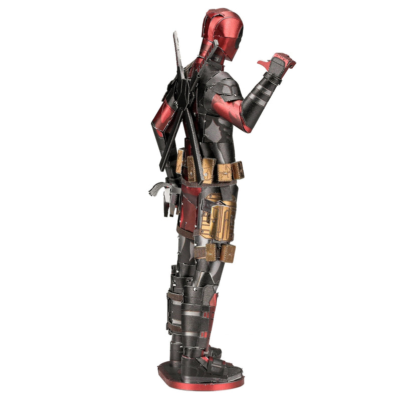Metal Earth MMS326 Marvel Avengers Deadpool 87 Piece Metal Model Kit