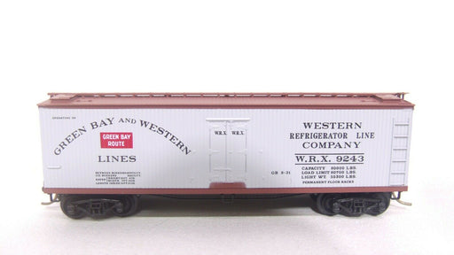 Micro-trains (Kadee) 49310 N Scale 40' Wood Reefer Green Bay Route WRX 9243 - NOS