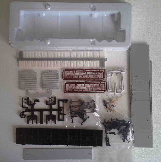 Moloco Trains 13000-00 HO Scale 50' RBL Boxcar Kit Undecorated