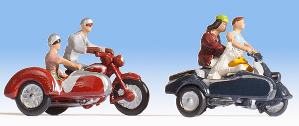 Noch 15905 HO Scale Figures Motorcyclists with Sidecar