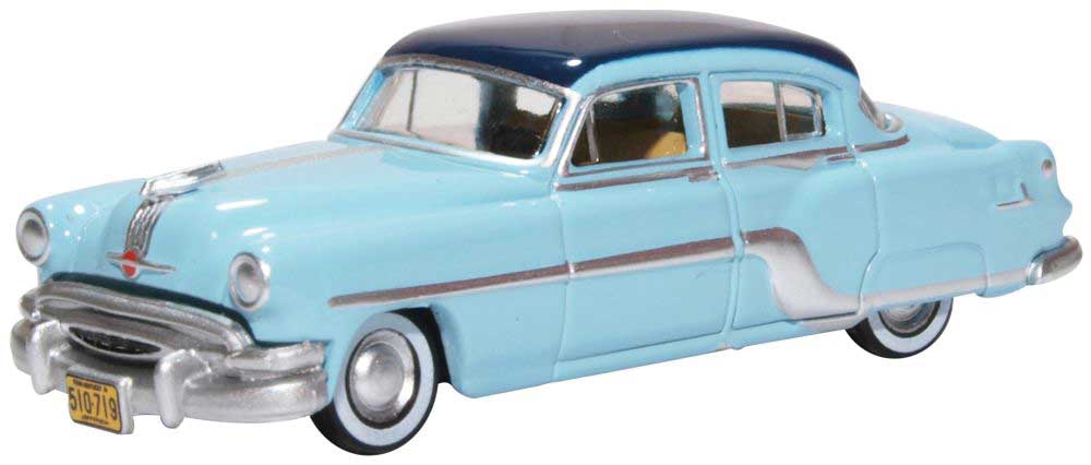 Oxford Diecast 87PC54001 HO Scale 1954-1965 Pontiac Chieftain Sedan Two-Tone Blue