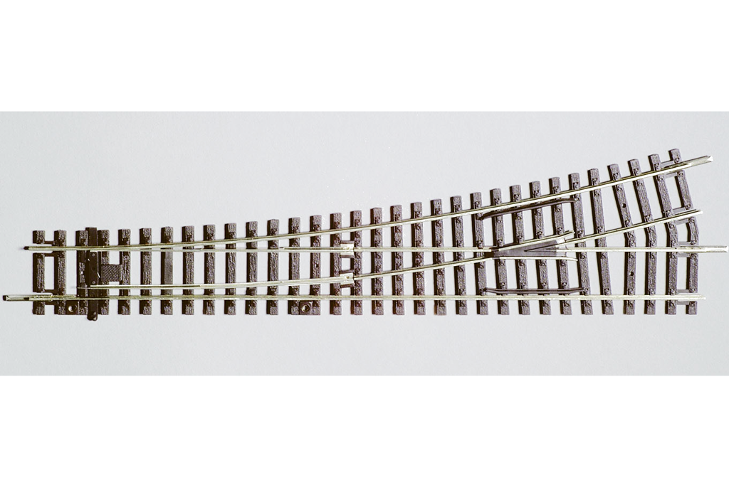 PIKO 55220 HO Scale Right HandSwitch WR R9 239mm  - NOS
