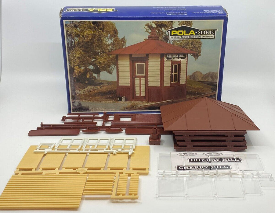 POLA 1800 G Gauge Cherry Hill Shanty - NOS