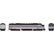 Rapido 28806 HO Scale EMD E8A with HEP Metro North 497 with DCC and Sound