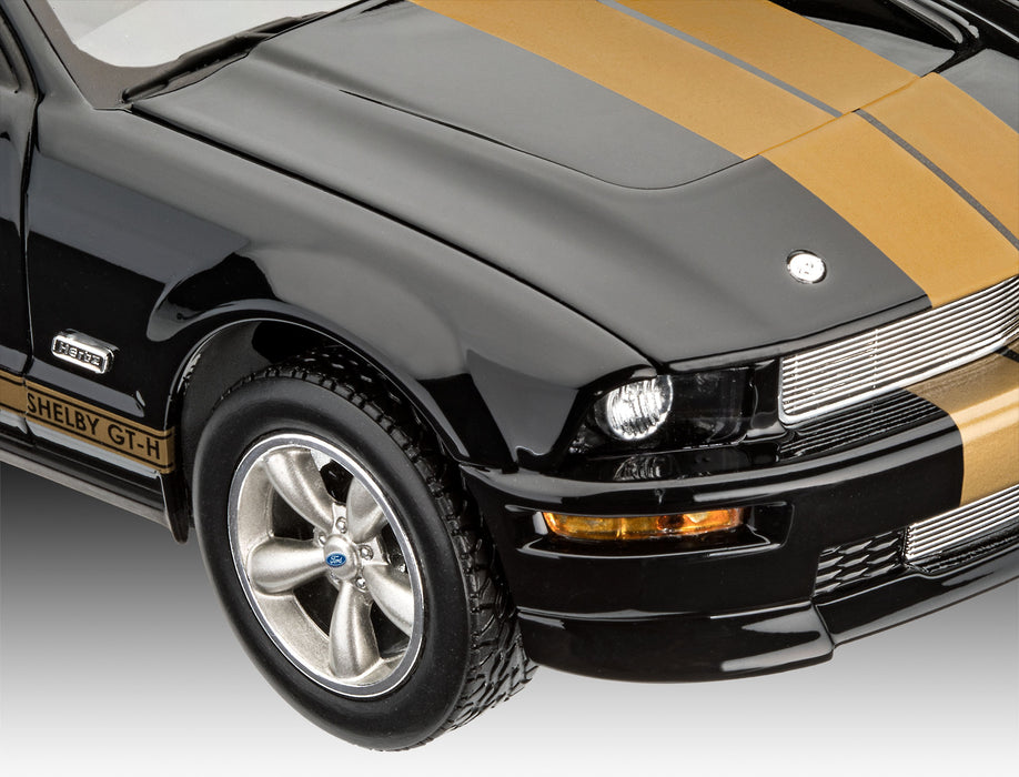 Revell 67665 1/25 2006 Ford Shelby GT-H Car Kit with Paint and Glue