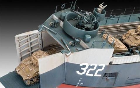 Revell of Germany 5169 1/144 US Navy Landing Ship Medium with Bofors 40mm Gun Kit