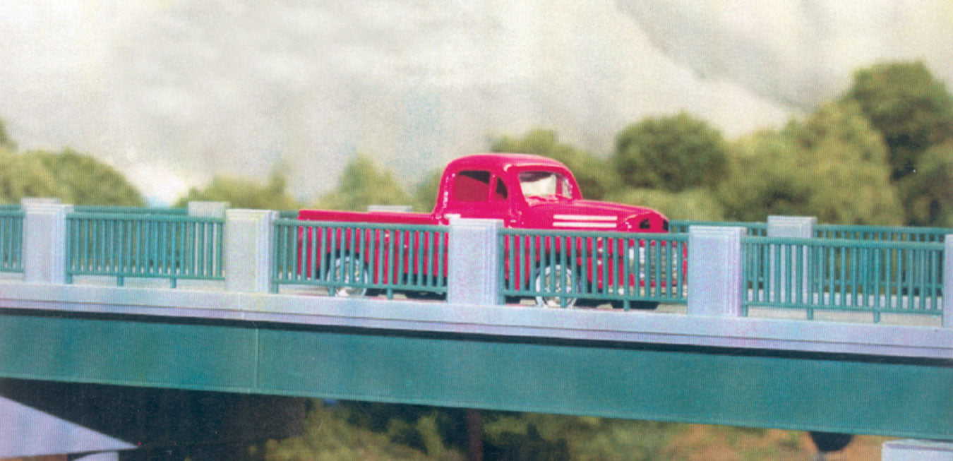 Rix Products 628-0124 HO Scale 50' Wrought Iron with Concrete Railings