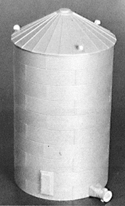 Rix Products 305 HO Scale 44' Corrugated Grain Bin with Peaked Top Kit