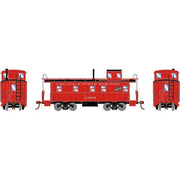 Roundhouse 1200 HO Scale Cupola Caboose Chicago NorthWestern C&NW 10717