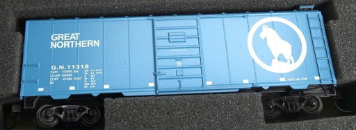 Roundhouse 70709 HO Scale 40' Boxcar Great Northern "Big Sky Blue" GN 11318- NOS