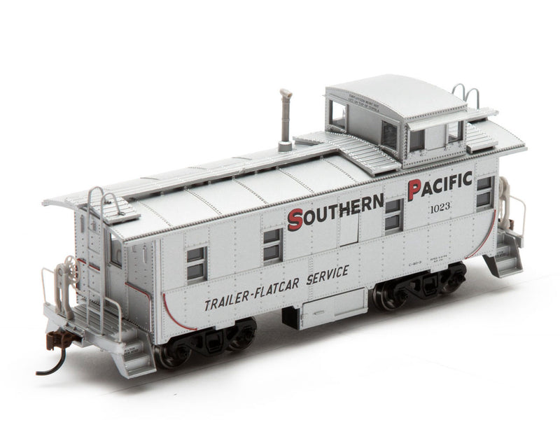 Roundhouse 87833 HO Scale Cupola Caboose Southern Pacific SP 1023
