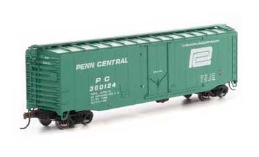 Roundhouse HO Scale 79109 50' Plug Door Boxcar Penn Central PC 360124