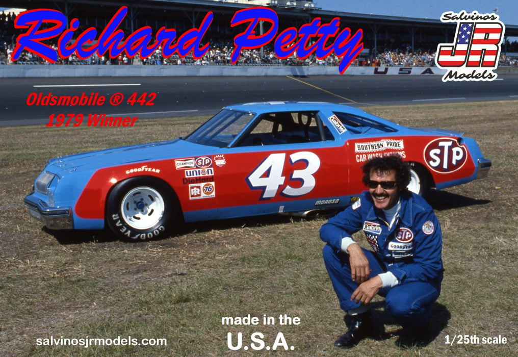 Salvinos JR Models 08461 1/25 Richard Petty Oldsmobile 442 1979 Winner