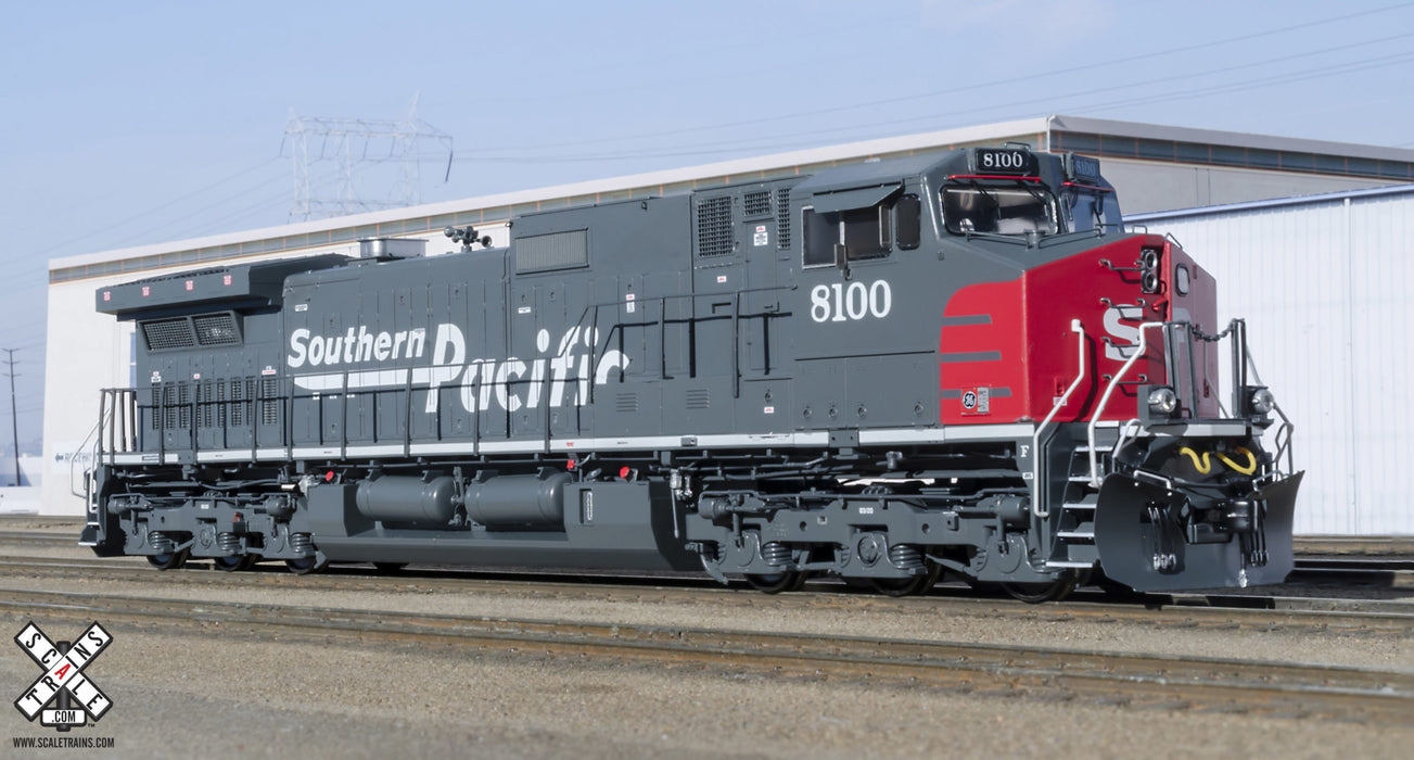 ScaleTrains 32393 Rivet Counter HO Scale GE Dash 9-44CW Southern Pacific SP 8200 DCC and LokSound