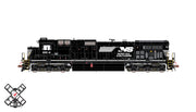 ScaleTrains 32846 Rivet Counter HO GE Dash 9-40C Norfolk Southern NS 8814