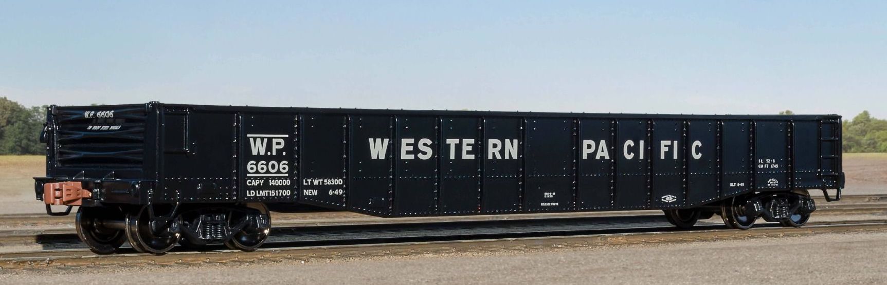 ScaleTrains Kit Classics 1197 HO Scale 52'6" Mill Gondola Western Pacific WP 6606