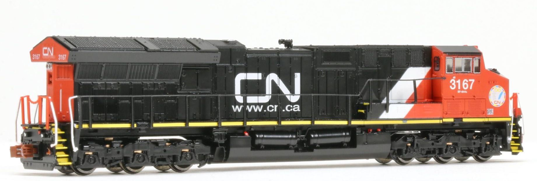 ScaleTrains Operator 10967 N Scale GE ET44AC Tier 4 Diesel "Aboriginal Affairs" CN 3167