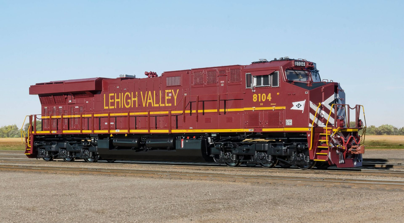 ScaleTrains Rivet 33621 HO Scale GE ES44AC Lehigh Valley NS 8104