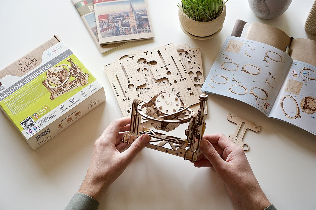 STEM LAB by UGears UTG0078 Random Generator
