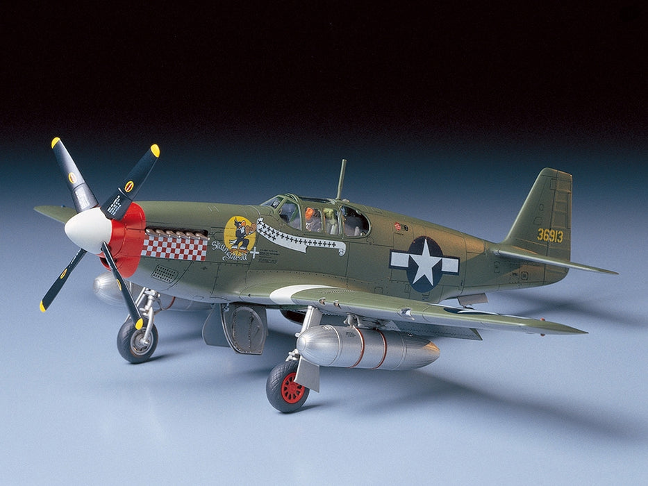Tamiya 61042 1/48 P51B Mustang Fighter