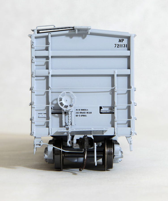 Tangent Scale Models 16026-01 HO Scale 4180 Airslide Covered Hopper Union Pacific re-paint MP 72113