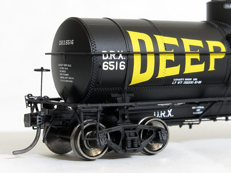 Tangent Scale Models 19011 HO Scale GA 1917-design 8000 Gal Tank Car Deep Rock DRX