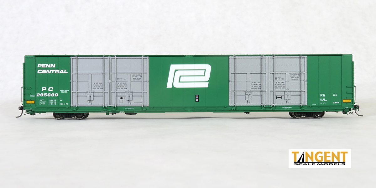 Tangent Scale Models 25513-01 HO Scale 86' Quad Door Auto Parts X-60-R Boxcar Penn Central PC 295607