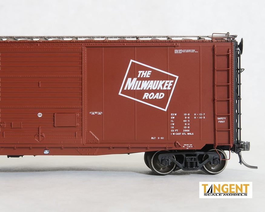 Tangent Scale Models 26013-03 HO Scale 40' PS-1 9' Door Boxcar Milwaukee Road MILW 30261