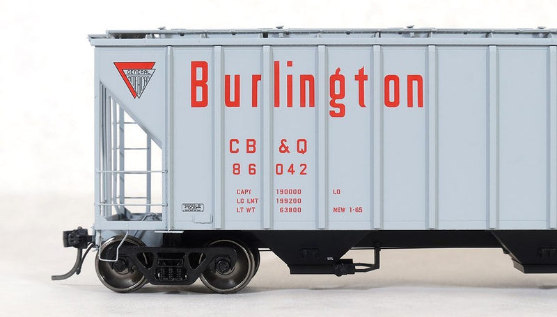 Tangent Scale Models 28011 GATC 4500 Covered Hopper Burlington CB&Q