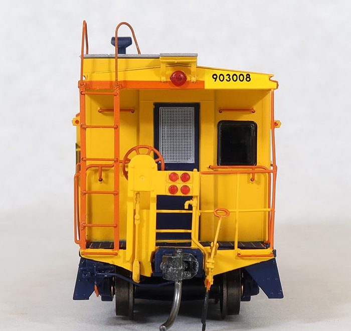 Tangent Scale Models 60019 HO Scale ICC B&O I-18 Caboose Chessie System (1982+ Era) B&O
